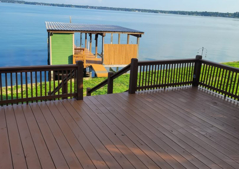 Deck Staining and Sealing