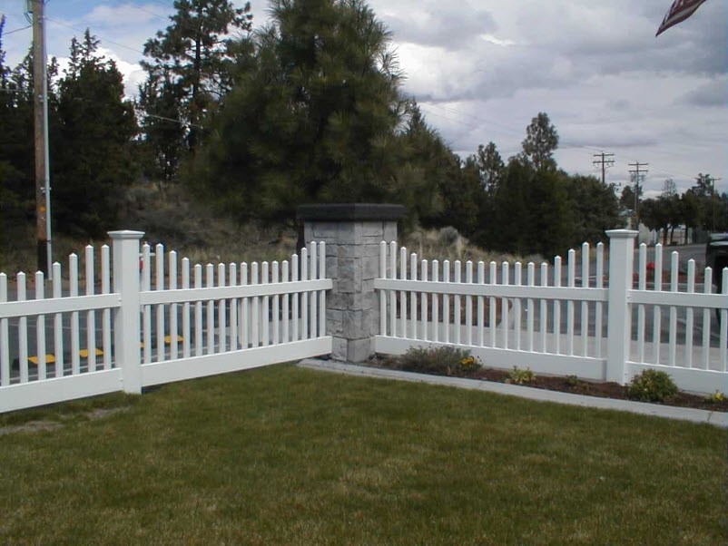 Vinyl Fencing