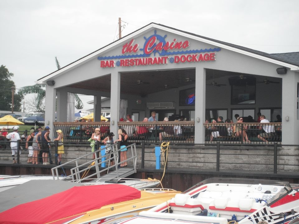 Bars & Restaurants