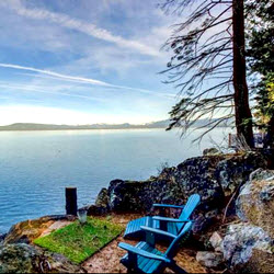 Showcase Lakefront Properties