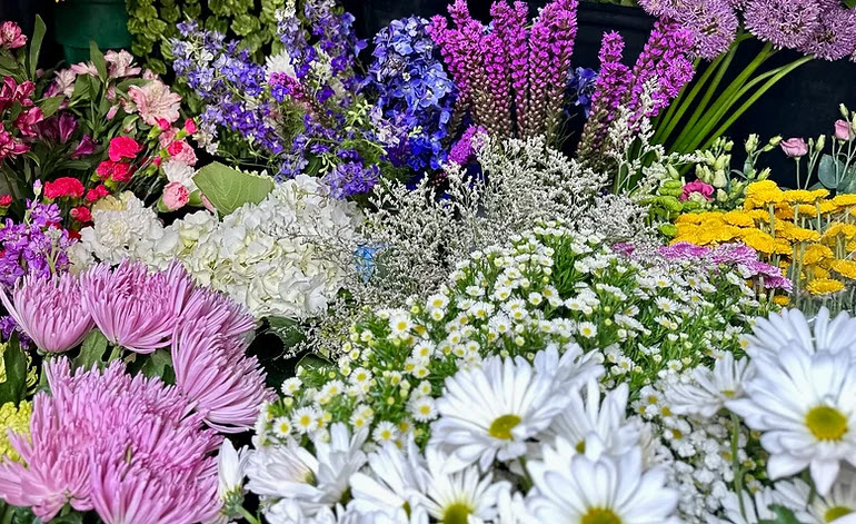 Corporate & Event Decor