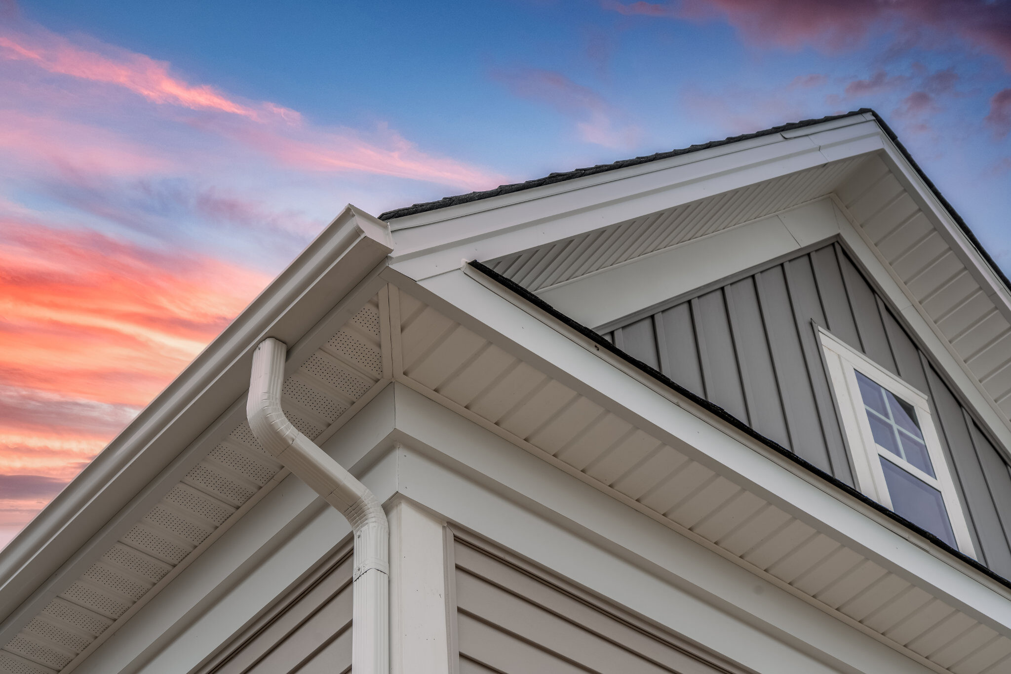 Seamless Gutters and Downspouts