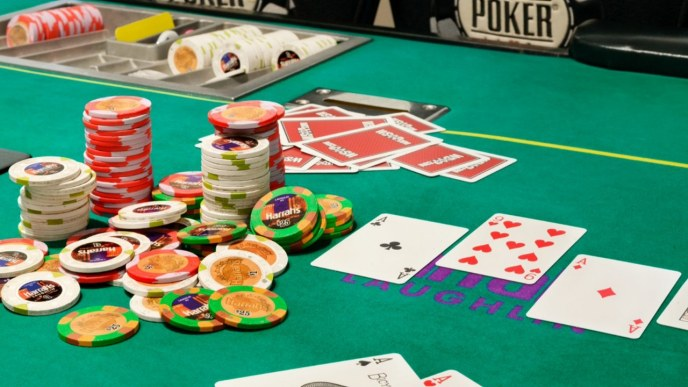 Harrah's Live Poker