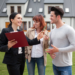 Features Lender