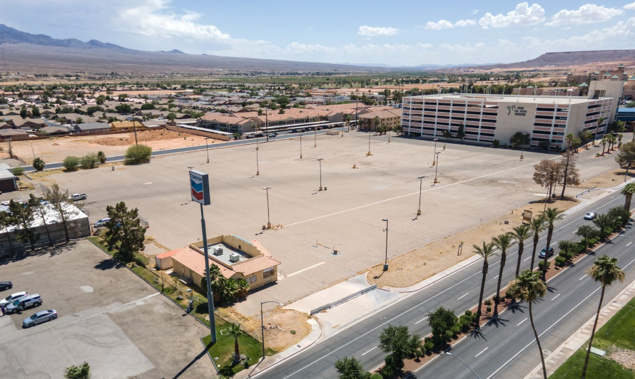 Commercial Land
