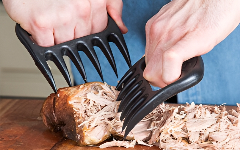 Bear Paw Meat Handler & Shredder